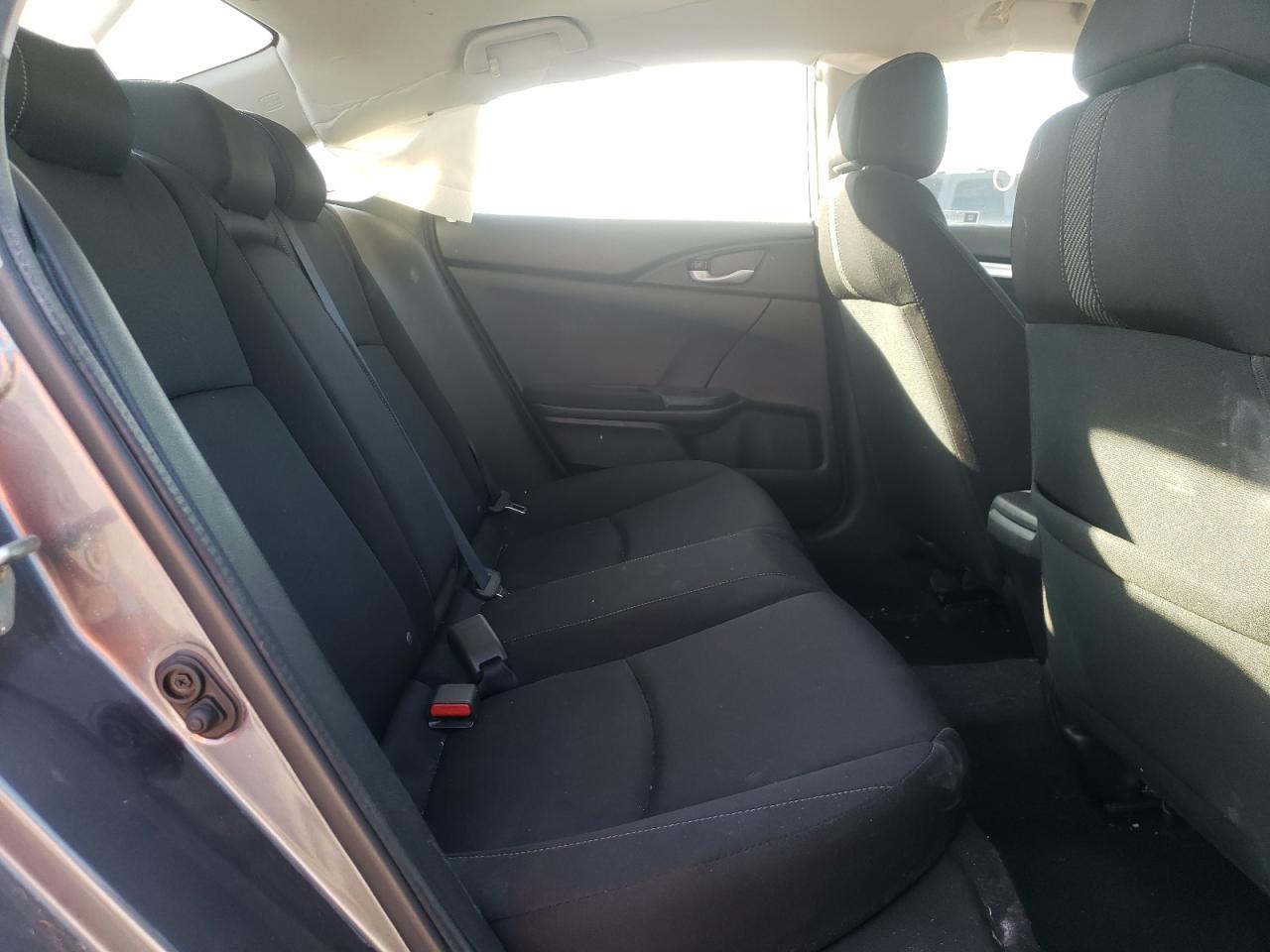 Photo 6 from auction – 2016 HONDA CIVIC EX with VIN 2HGFC2F71GH566046