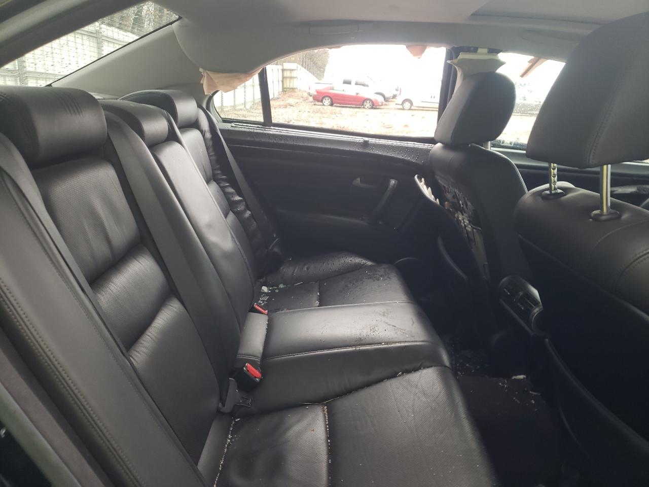Photo 6 from auction – 2012 ACURA RL with VIN JH4KB2F62CC000058
