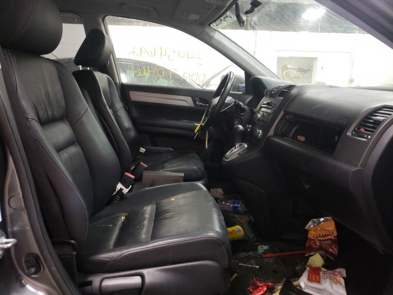 Photo 5 from auction – 2011 HONDA CR-V with VIN JHLRE4H70BC003101