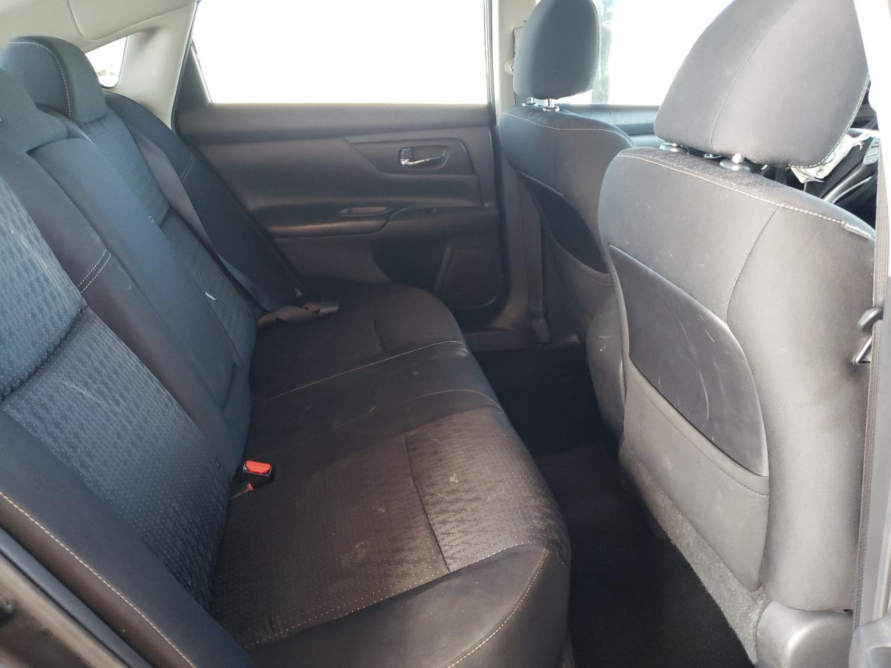 Photo 6 from auction – 2017 NISSAN ALTIMA 2.5 with VIN 1N4AL3AP4HC151092