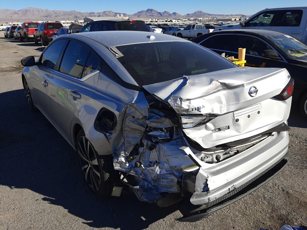 Photo 3 from auction – 2019 NISSAN ALTIMA SR with VIN 1N4BL4CV6KC148997