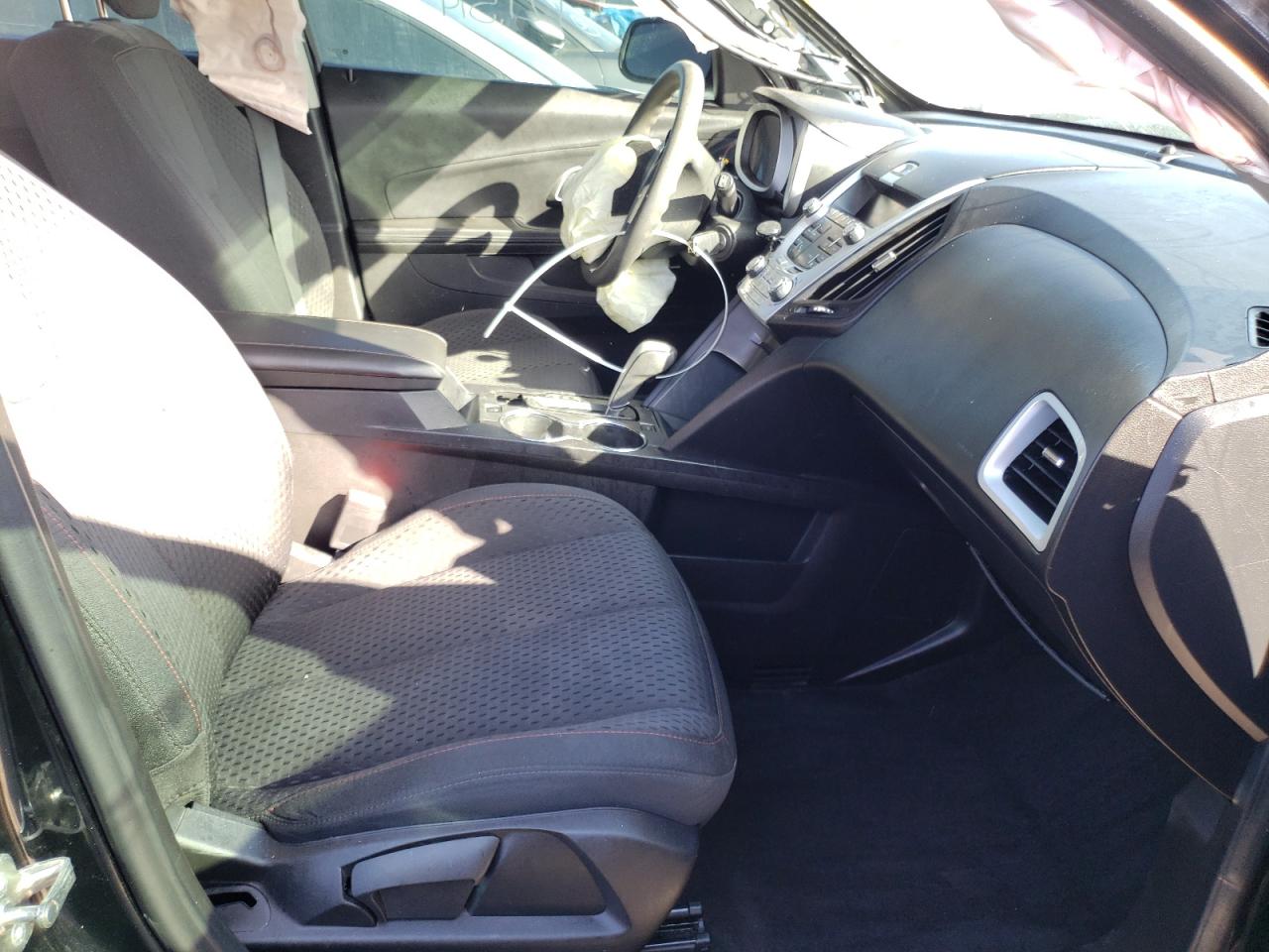 Photo 5 from auction – 2015 CHEVROLET EQUINOX LS with VIN 2GNALAEK2F1103632