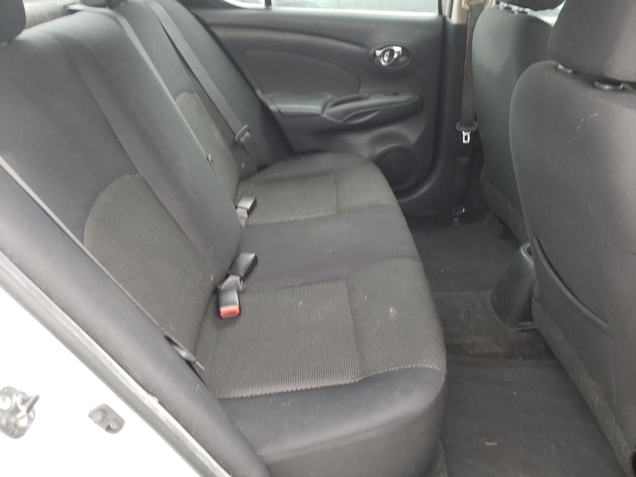 Photo 6 from auction – 2013 NISSAN VERSA S with VIN 3N1CN7AP8DL862221