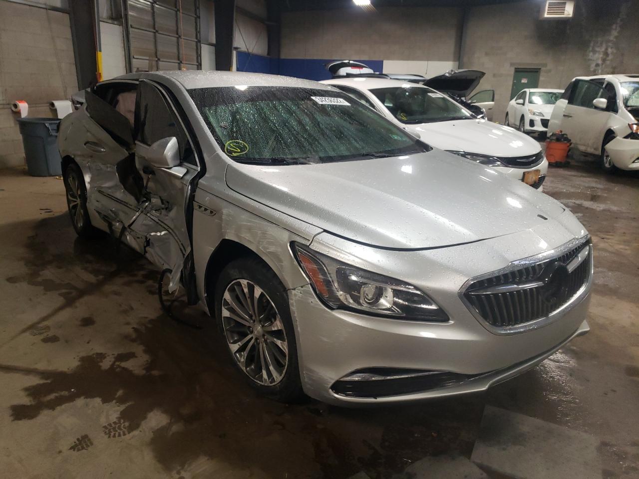 BUICK LACROSSE E 2017 with VIN 1G4ZP5SS3HU136198 - Photo from auction