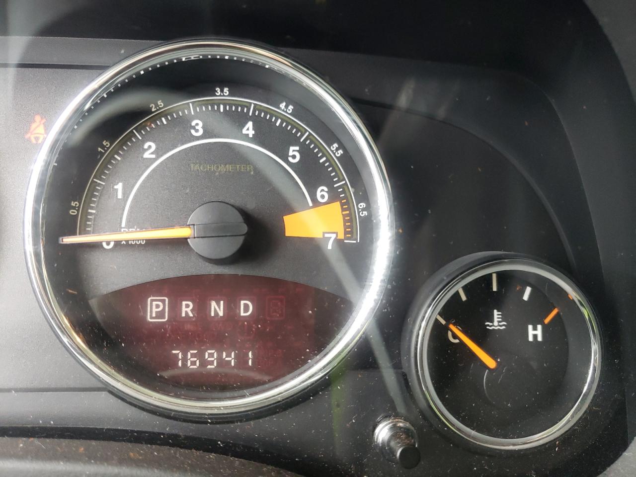 Photo 8 from auction – 2016 JEEP COMPASS with VIN 1C4NJDEB4GD765588