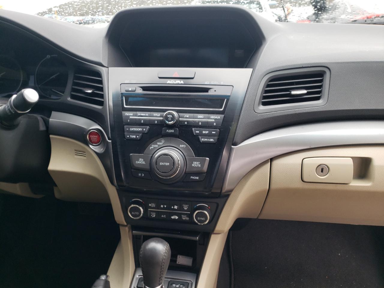 Photo 9 from auction – 2015 ACURA ILX 20 TEC with VIN 19VDE1F71FE001356