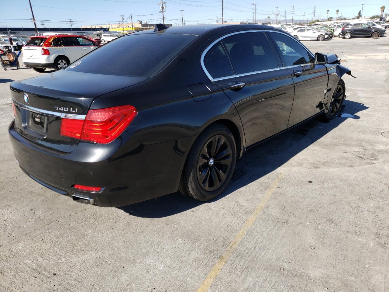 Photo 4 from auction – 2012 BMW 740 LI with VIN WBAKB4C59CC577000