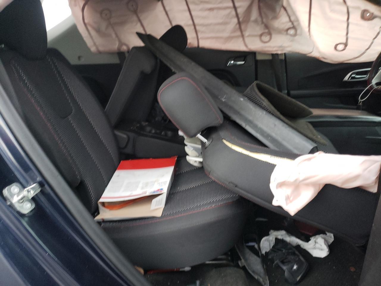 Photo 6 from auction – 2015 CHEVROLET EQUINOX LT with VIN 2GNFLGEK4F6304105
