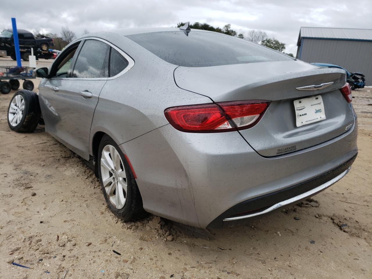 Photo 3 from auction – 2017 CHRYSLER 200 LIMITE with VIN 1C3CCCAB6HN507722