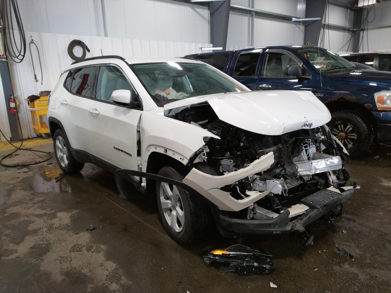 JEEP COMPASS LA 2021 with VIN 3C4NJDBB0MT544399 - Photo from auction