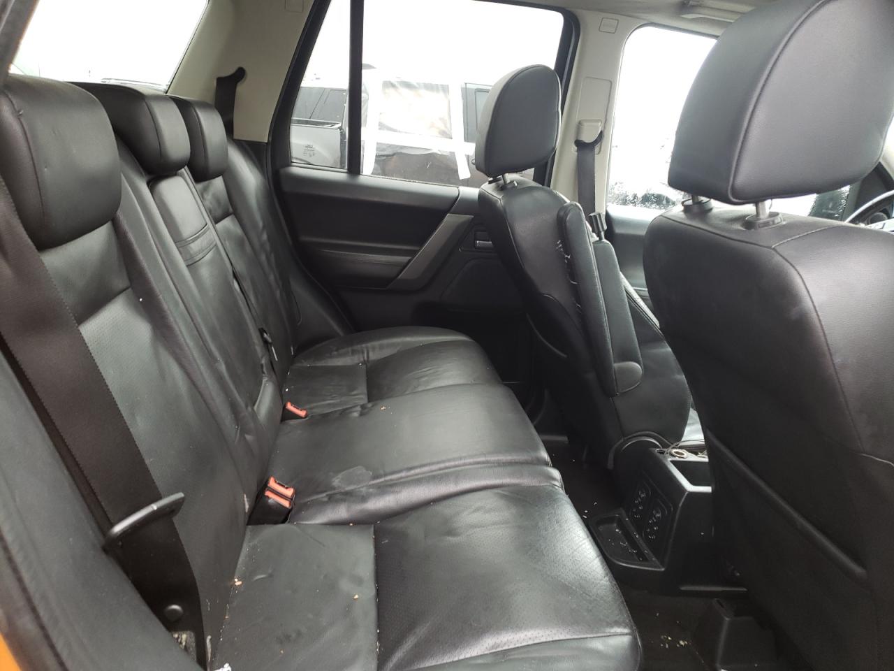 Photo 6 from auction – 2008 LAND ROVER LR2 SE with VIN SALFP24N98H002245