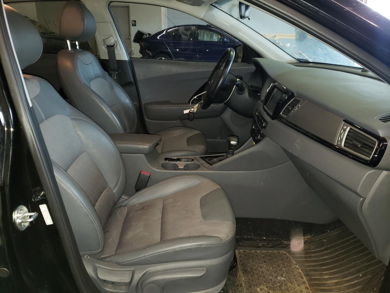 Foto 5 de la subasta – 2017 KIA NIRO EX con VIN KNDCC3LC5H5058521