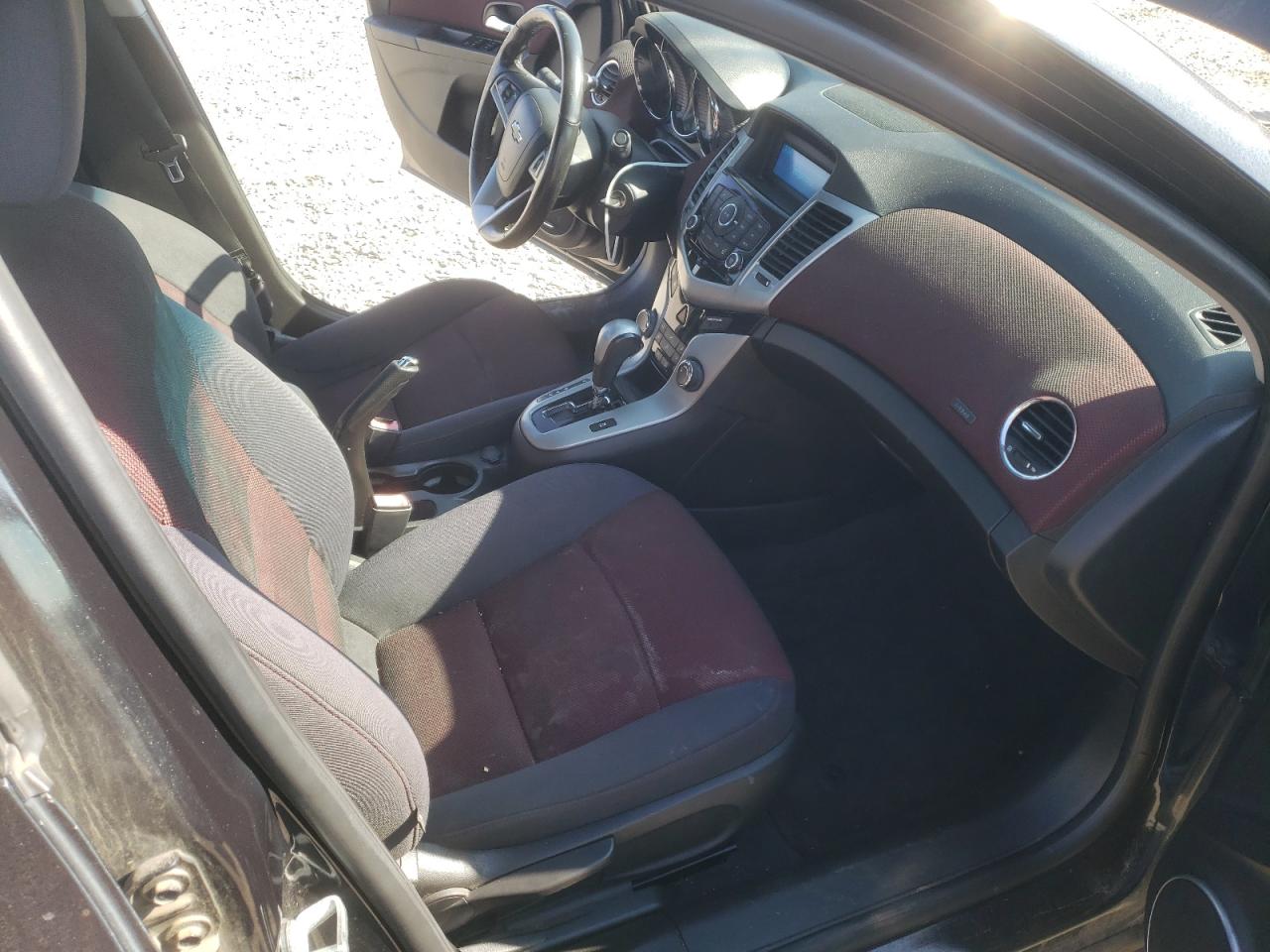 Photo 5 from auction – 2012 CHEVROLET CRUZE LT with VIN 1G1PF5SC4C7312666