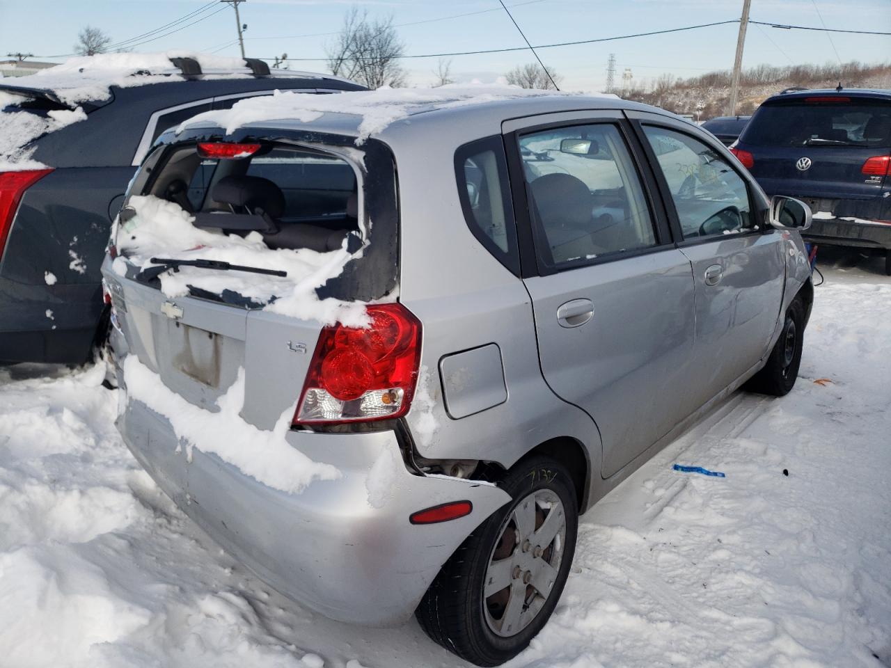 Photo 4 from auction – 2008 CHEVROLET AVEO with VIN KL1TD66628B197552