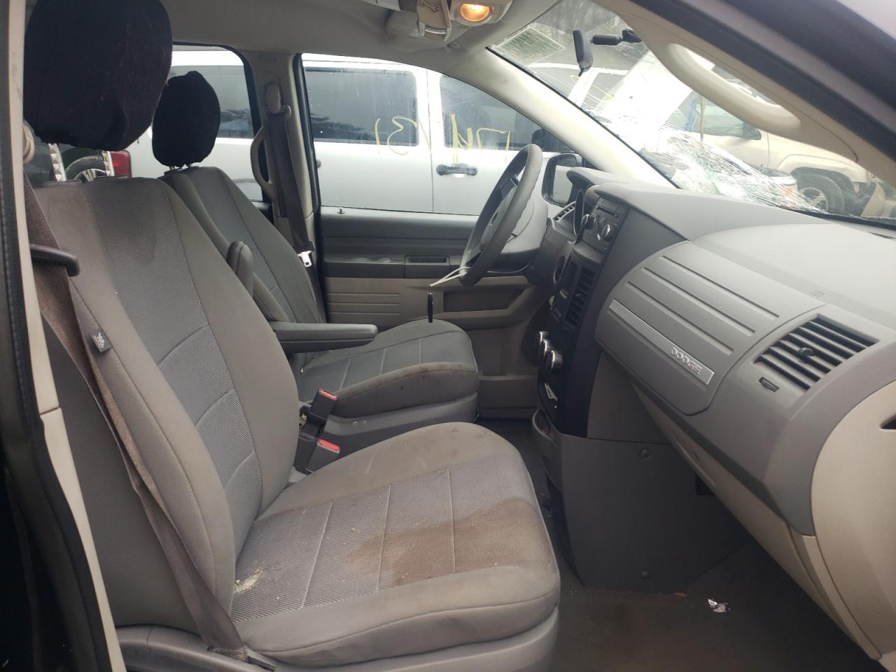 Photo 5 from auction – 2008 DODGE GRAND CARA with VIN 1D8HN44H68B165404