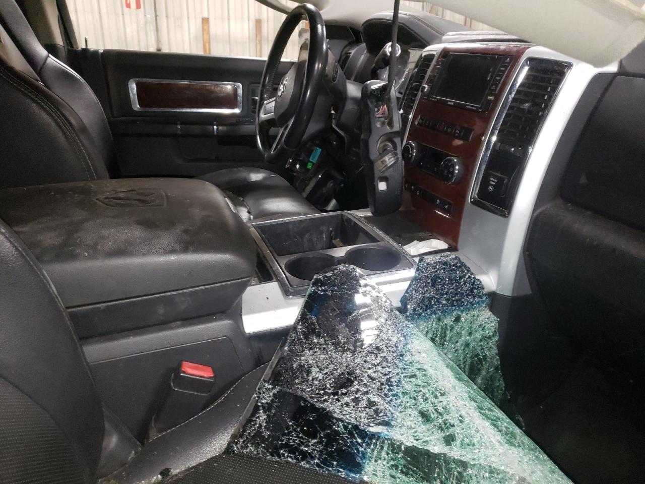 Photo 5 from auction – 2011 DODGE RAM 3500 with VIN 3D73Y3CL2BG535686
