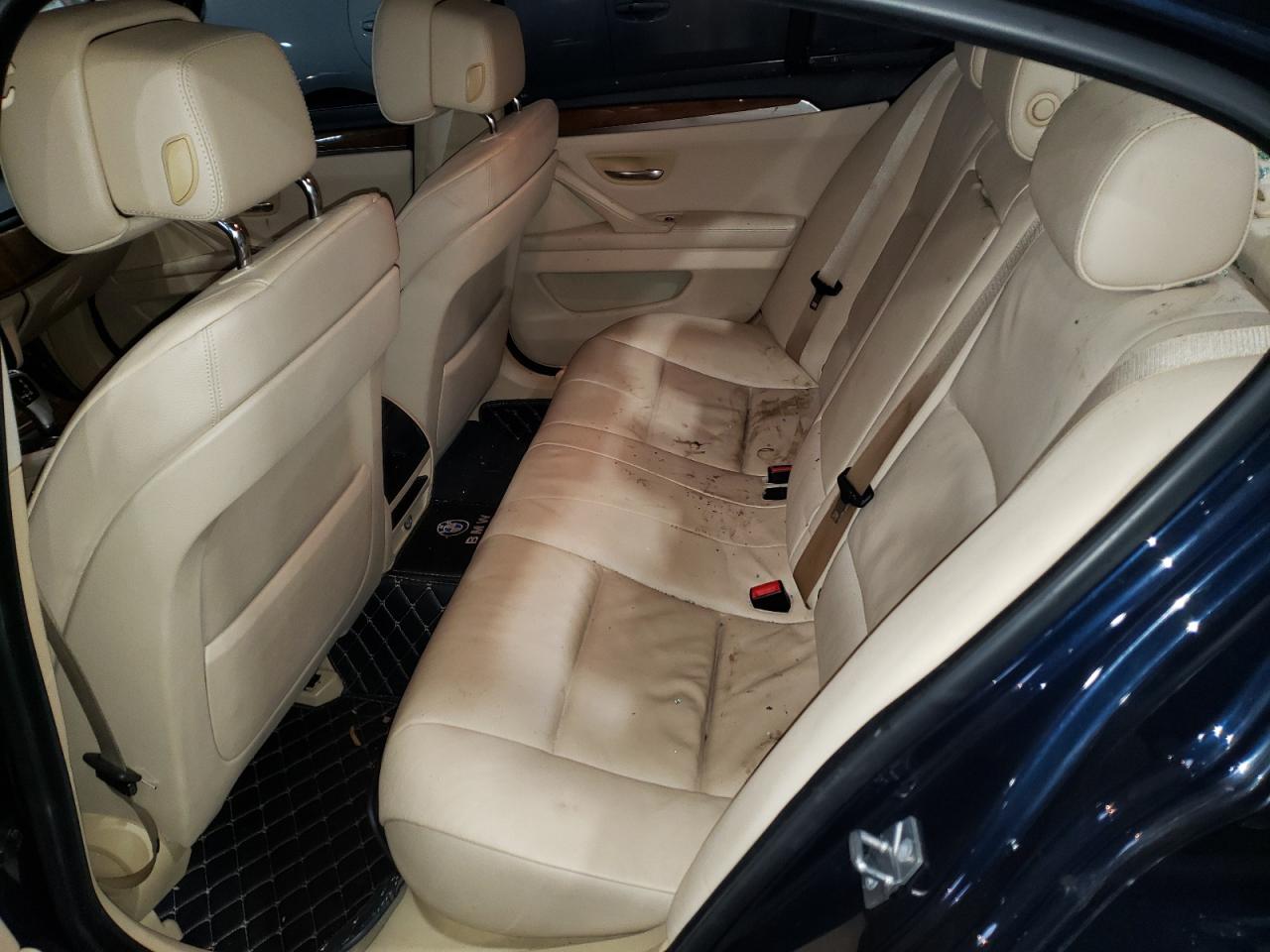 Photo 6 from auction – 2012 BMW 528 XI with VIN WBAXH5C51CDW03478