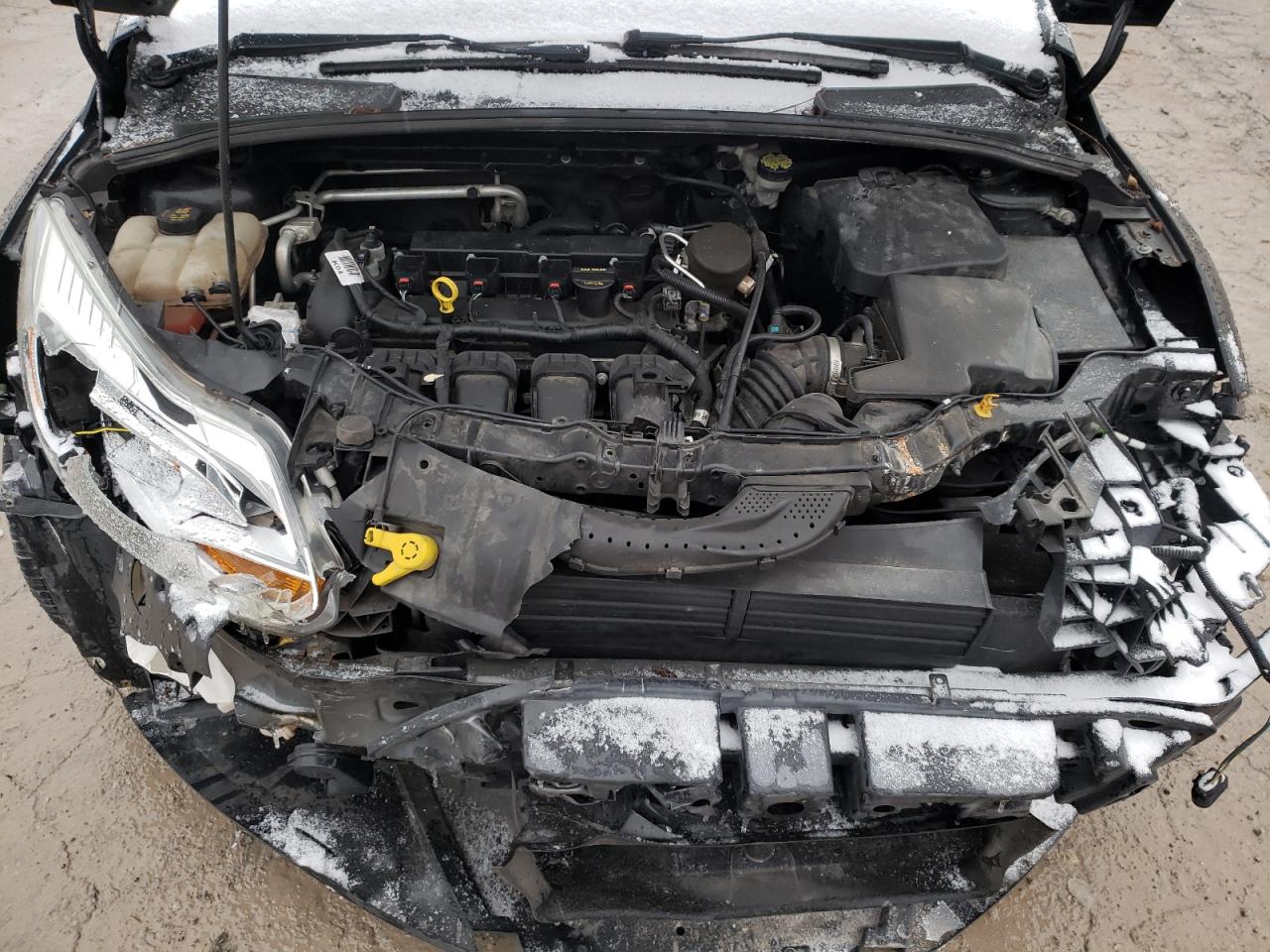 Photo 7 from auction – 2014 FORD FOCUS SE with VIN 1FADP3F22EL354069