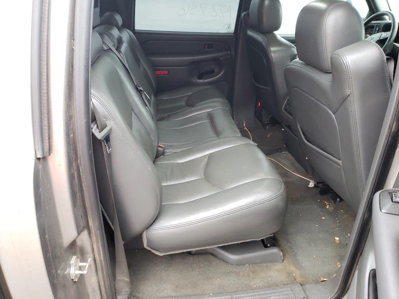 Photo 6 from auction – 2006 CHEVROLET SILVERADO with VIN 2GCEK13Z761280707