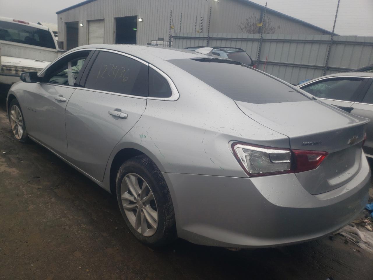 Photo 3 from auction – 2017 CHEVROLET MALIBU LT with VIN 1G1ZE5ST0HF126910