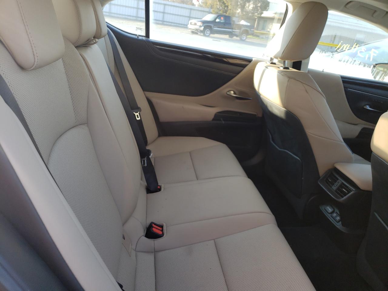 Photo 6 from auction – 2021 LEXUS ES 350 BAS with VIN 58ADZ1B12MU087955