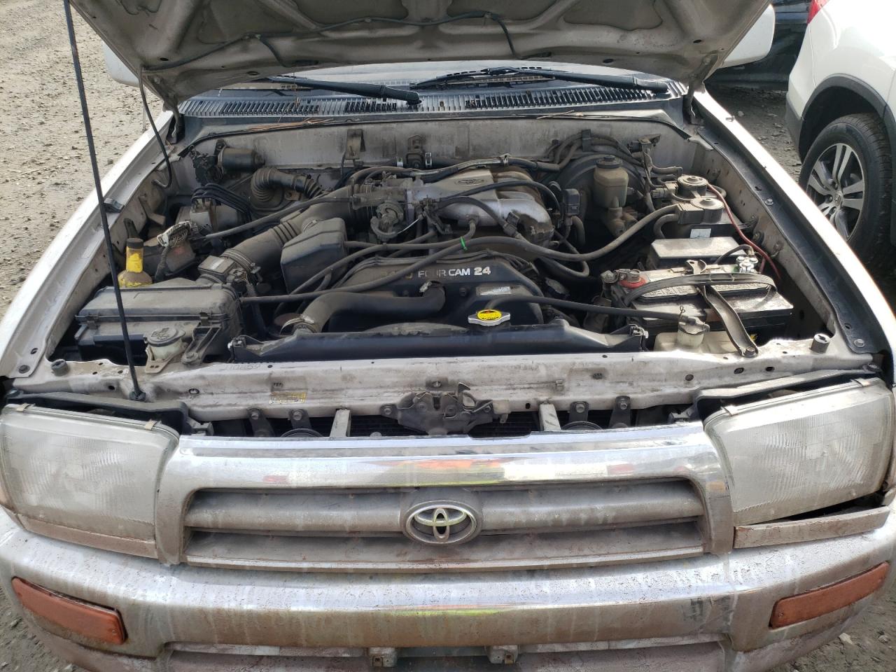 Photo 7 from auction – 1995 TOYOTA 4RUNNER with VIN JT3GN87R2V0042006