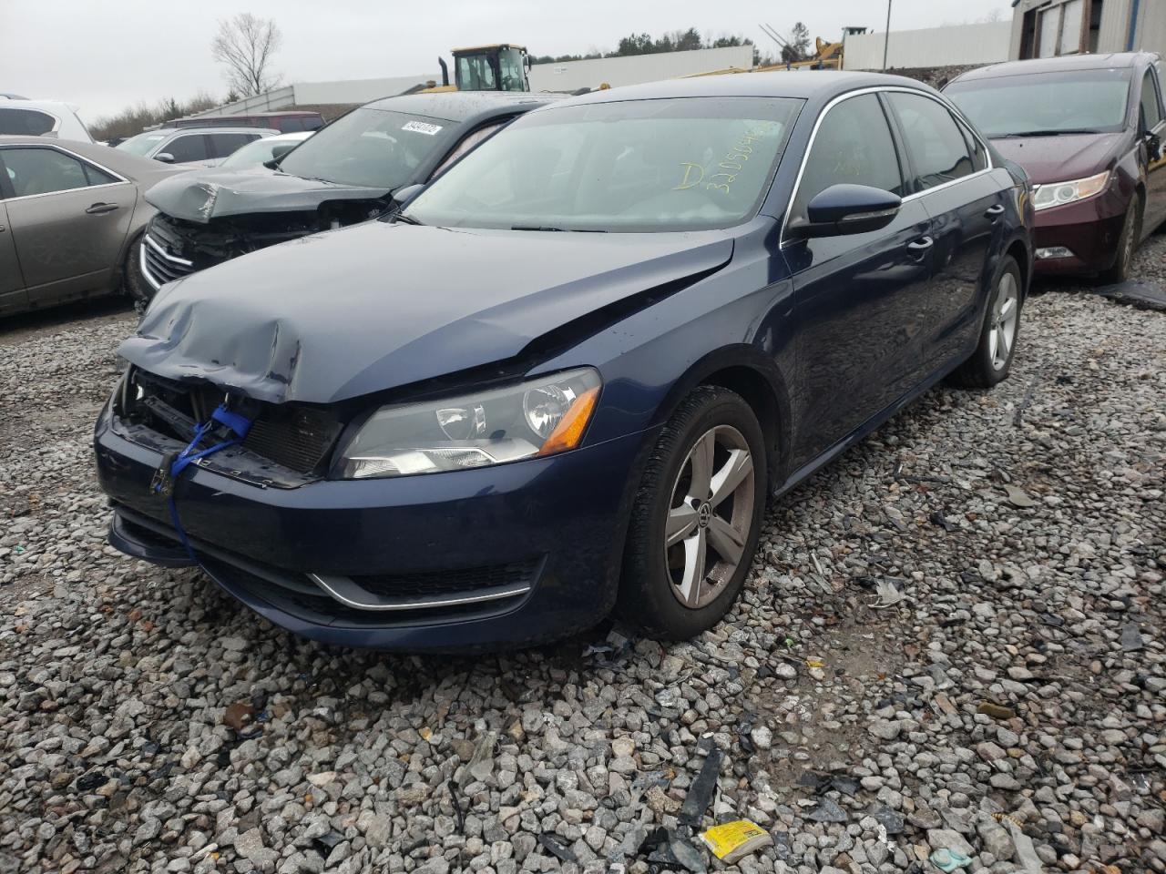 Photo 2 from auction – 2012 VOLKSWAGEN PASSAT SE with VIN 1VWBH7A3XCC098912