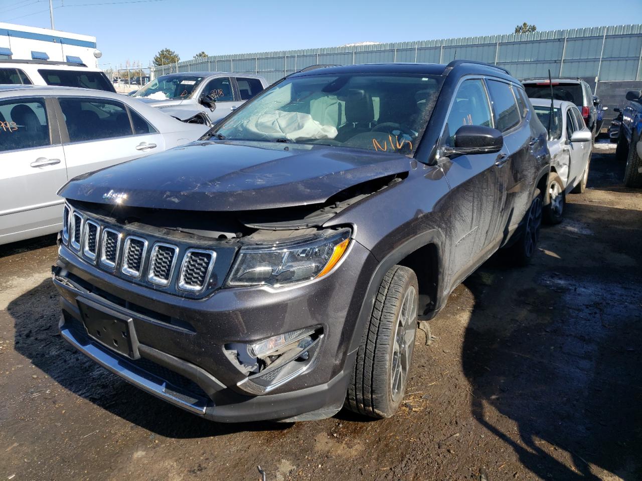Photo 2 from auction – 2018 JEEP COMPASS LI with VIN 3C4NJDCB2JT264834