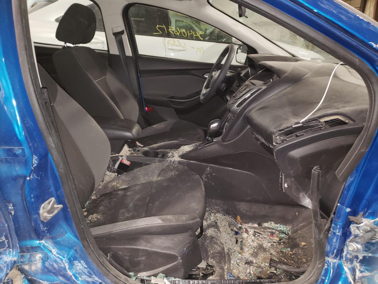 Photo 5 from auction – 2013 FORD FOCUS SE with VIN 1FADP3K21DL221274