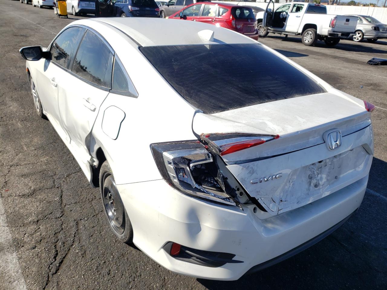 Photo 3 from auction – 2018 HONDA CIVIC EX with VIN 2HGFC2F77JH553227