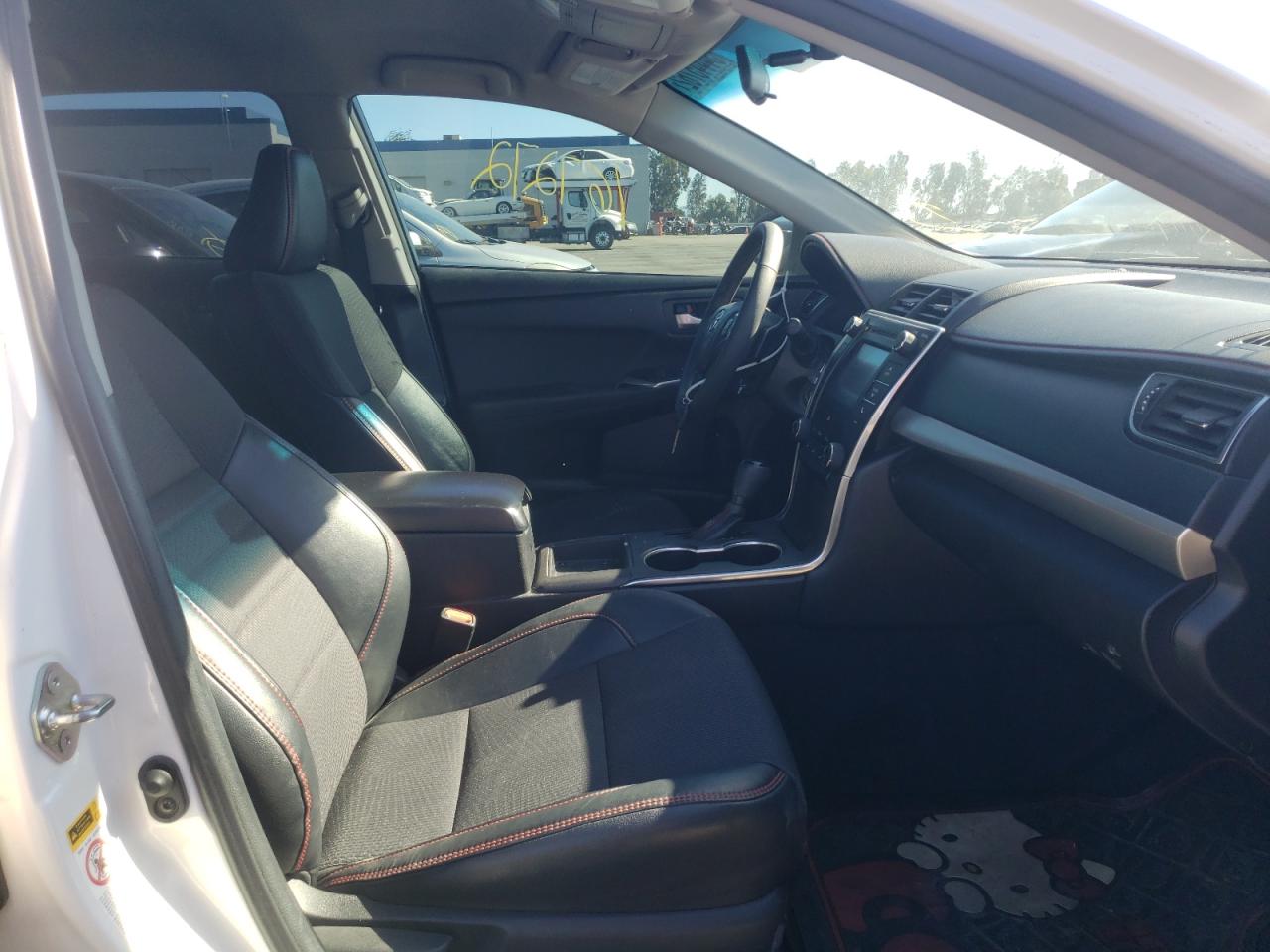 Photo 5 from auction – 2016 TOYOTA CAMRY LE with VIN 4T1BF1FK2GU223354
