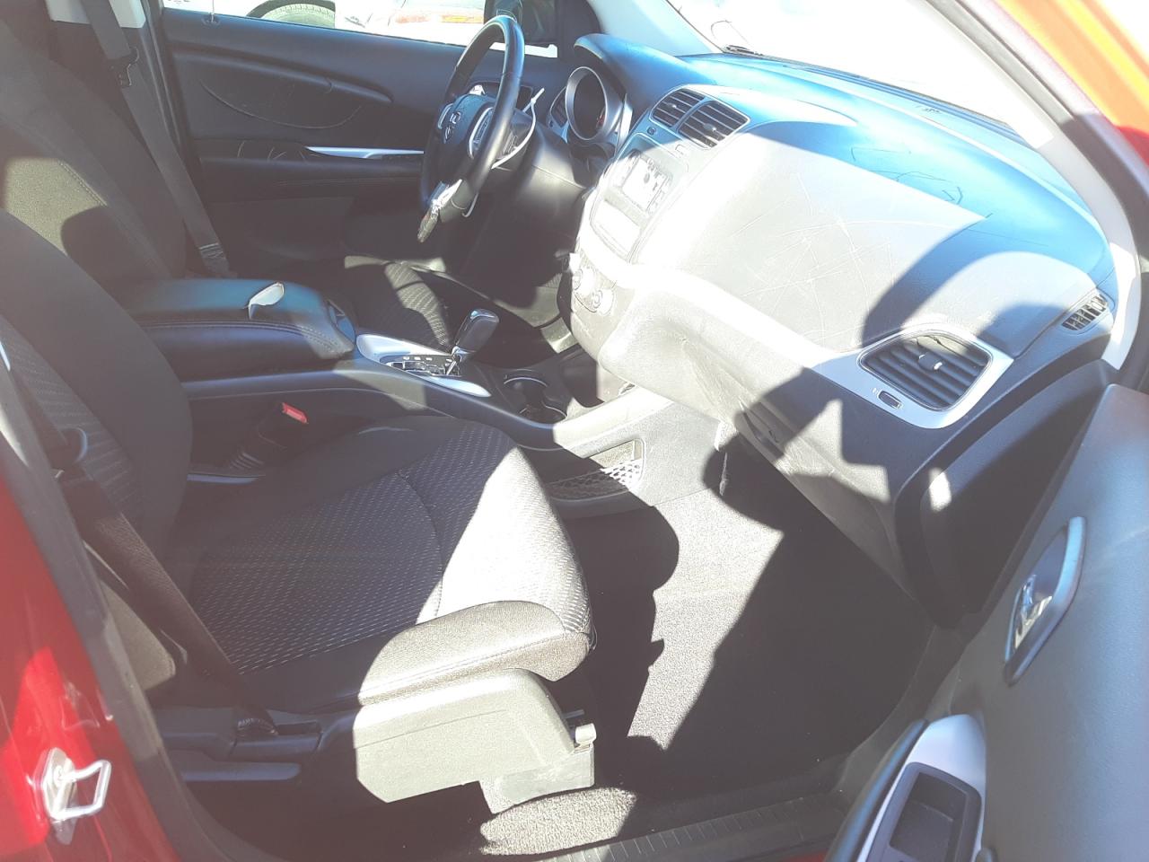 Zdjęcie 5 z aukcji – 2020 DODGE JOURNEY SE z VIN 3C4PDCAB2LT237195
