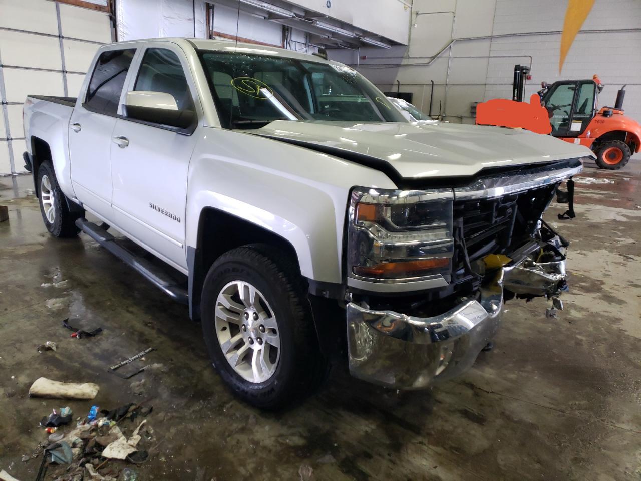 Photo 1 from auction – 2017 CHEVROLET SILVERADO with VIN 3GCUKREC9HG206430