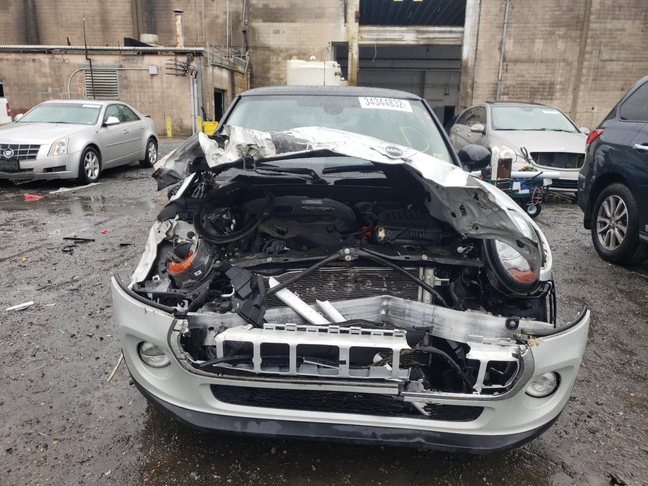 Photo 9 from auction – 2015 MINI COOPER with VIN WMWXM5C50F2A94742
