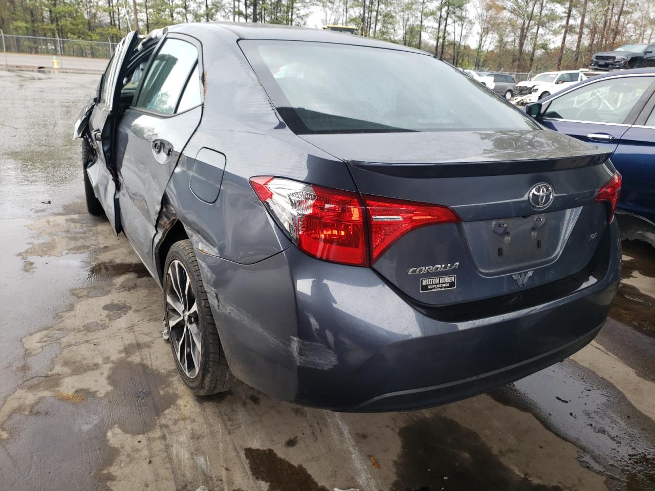 Photo 3 from auction – 2018 TOYOTA COROLLA L with VIN 5YFBURHE0JP838005