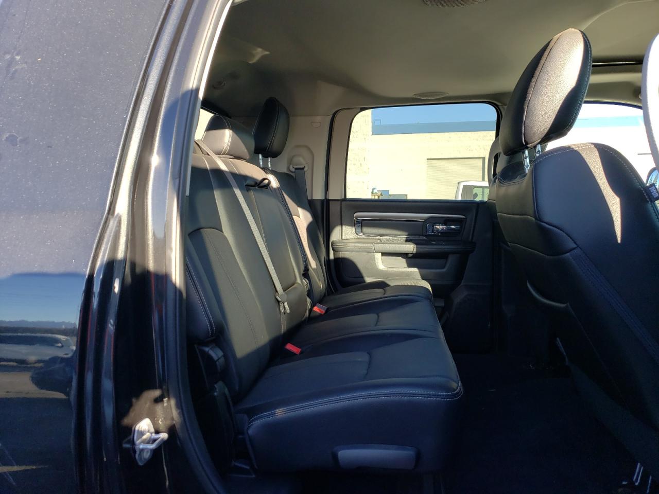 Photo 6 from auction – 2018 RAM 2500 LARAM with VIN 3C6UR5NL6JG221226