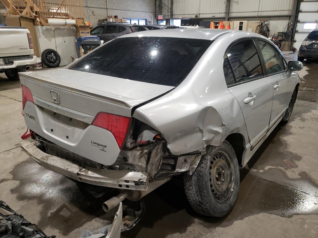 Photo 4 from auction – 2010 HONDA CIVIC EXL with VIN 2HGFA1F07AH043737
