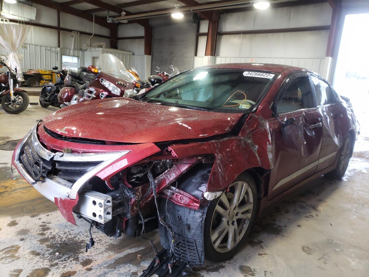 Photo 2 from auction – 2015 NISSAN ALTIMA 3.5 with VIN 1N4BL3AP1FC133182