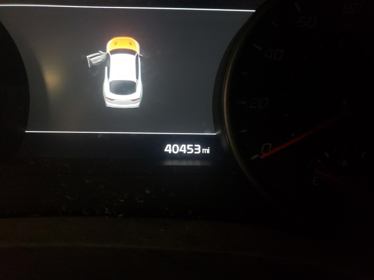 Photo 8 from auction – 2018 KIA STINGER PR with VIN KNAE25LA0J6015496