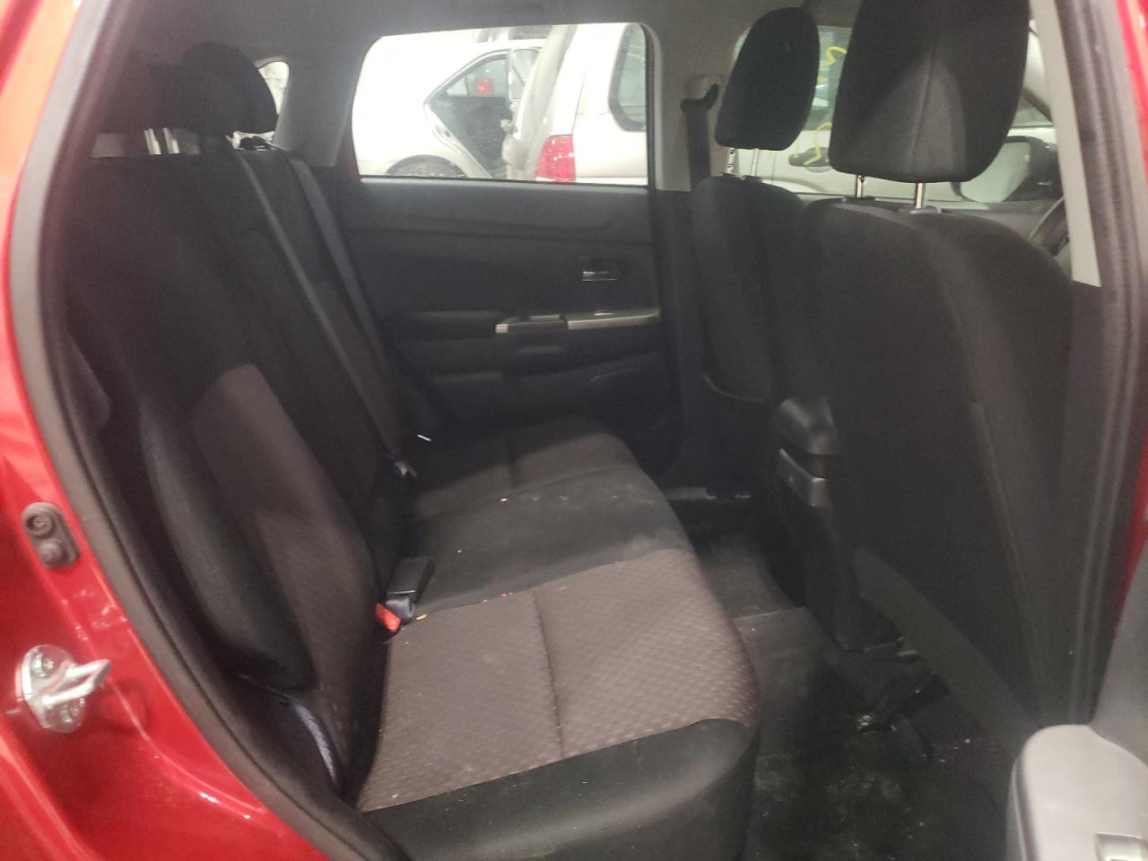 Photo 6 from auction – 2019 MITSUBISHI OUTLANDER with VIN JA4AP3AU8KU016357