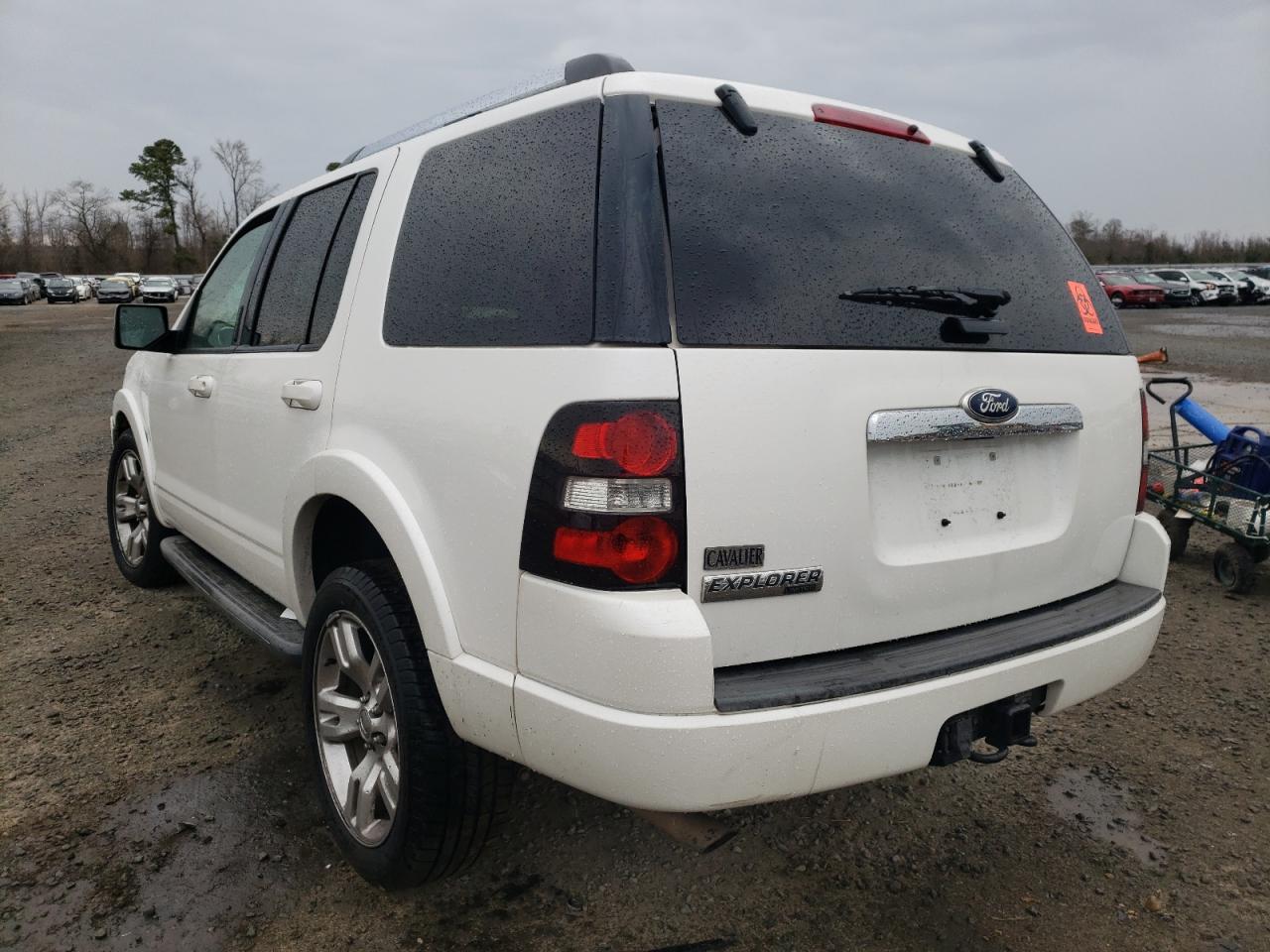 Photo 9 from auction – 2010 FORD EXPLORER L with VIN 1FMEU6FE7AUA89717