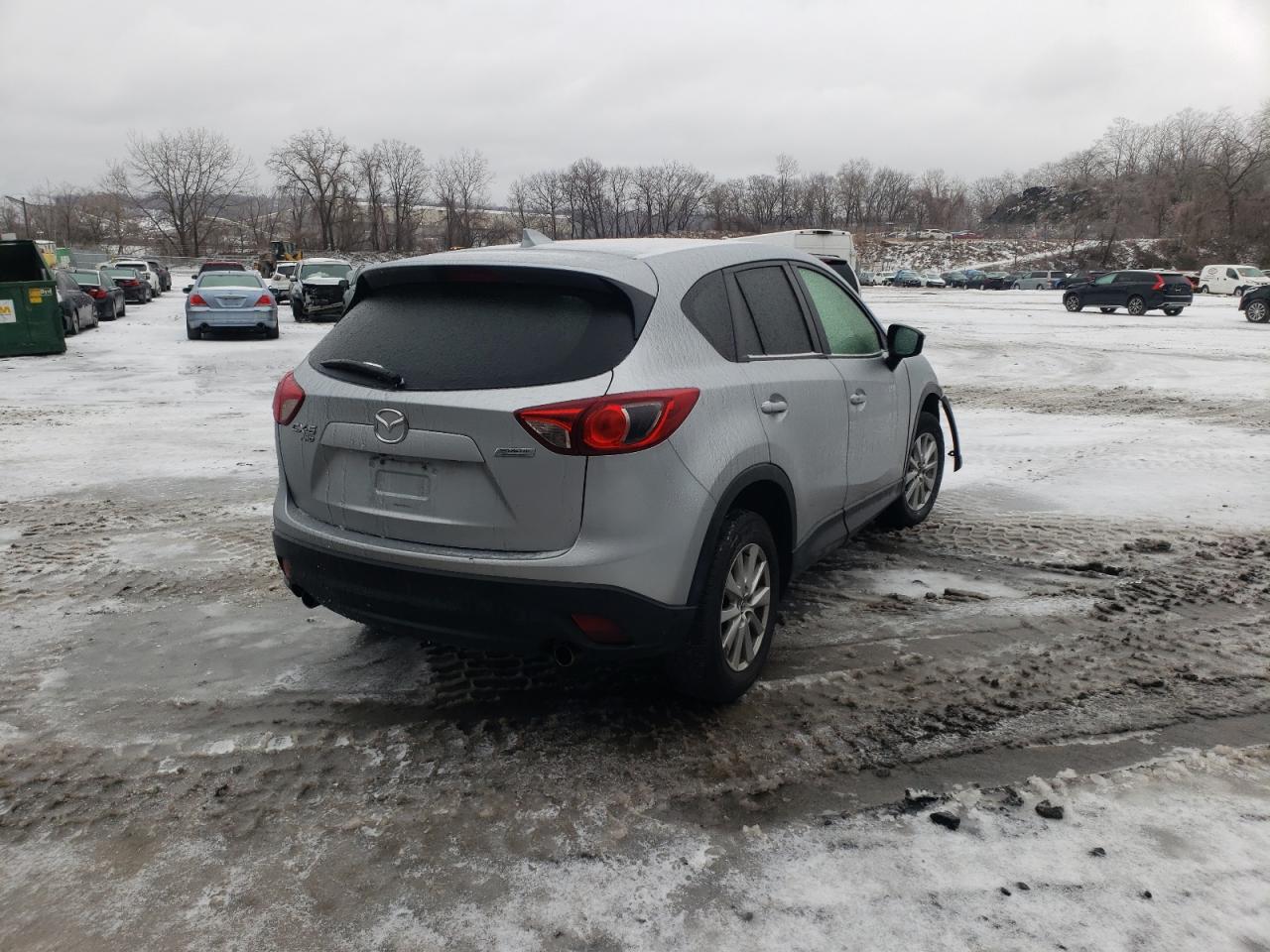 Foto 4 de la subasta – 2016 MAZDA CX-5 con VIN JM3KE4CY5G0627782