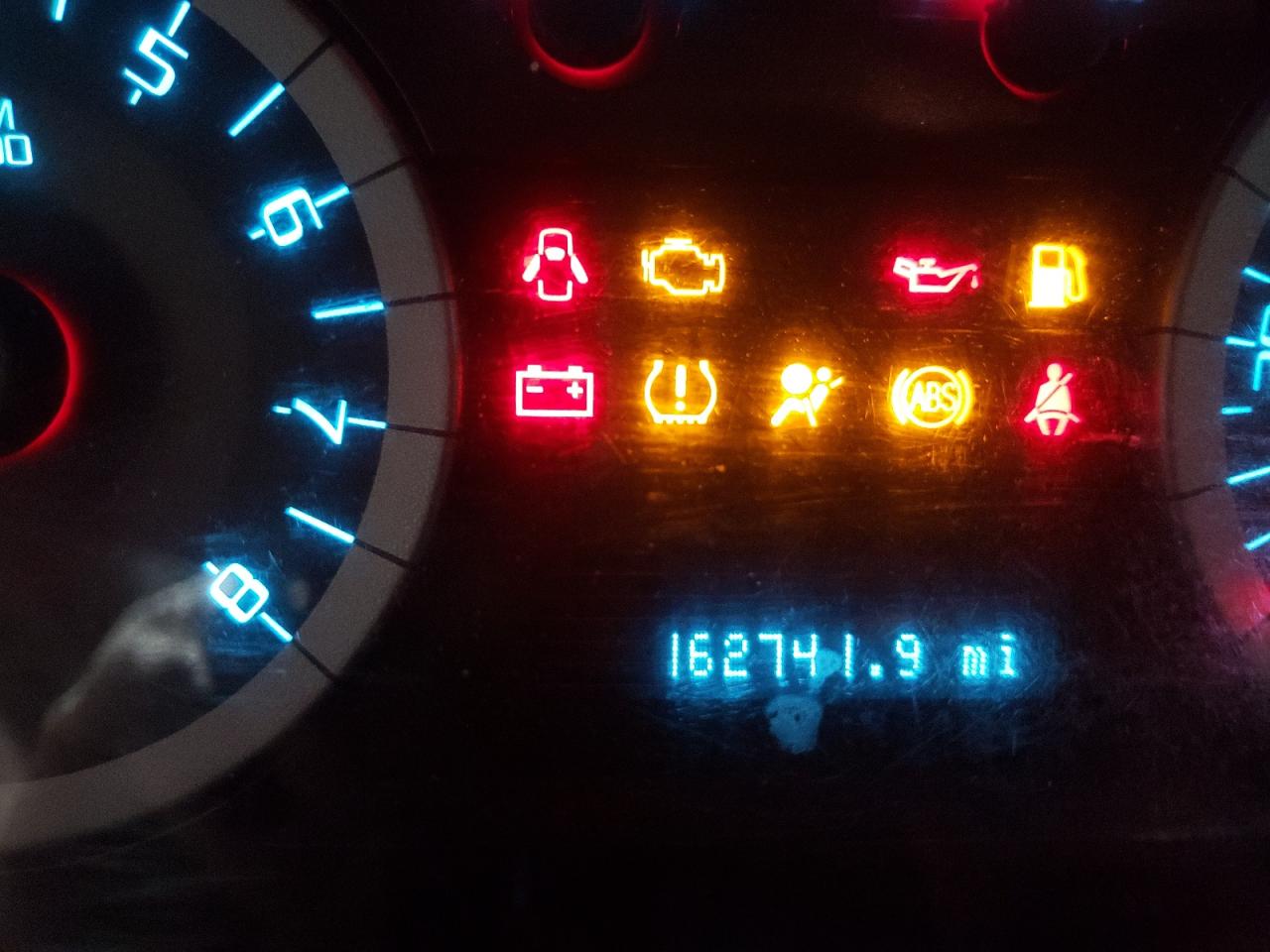 Photo 8 from auction – 2011 FORD ESCAPE XLT with VIN 1FMCU0D76BKB37116