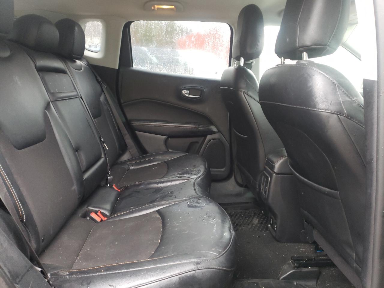 Photo 6 from auction – 2019 JEEP COMPASS LA with VIN 3C4NJDBB1KT813183