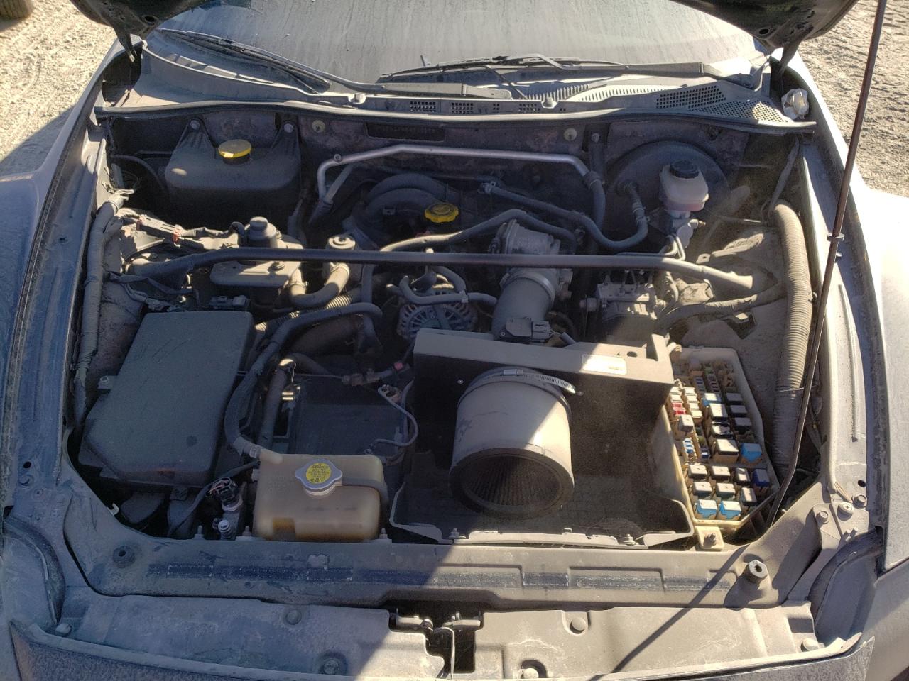Photo 7 from auction – 2004 MAZDA RX8 with VIN JM1FE17N840131735