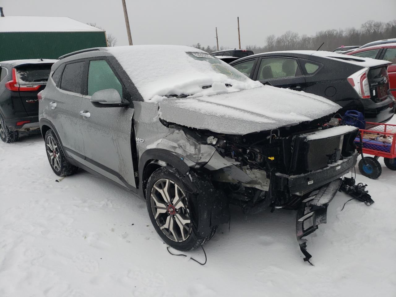 KIA SELTOS SX 2021 with VIN KNDETCA24M7189943 - Photo from auction