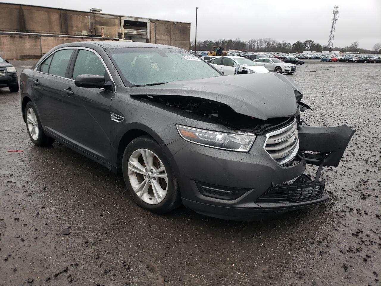FORD TAURUS SEL 2015 with VIN 1FAHP2E82FG170021 - Photo from auction