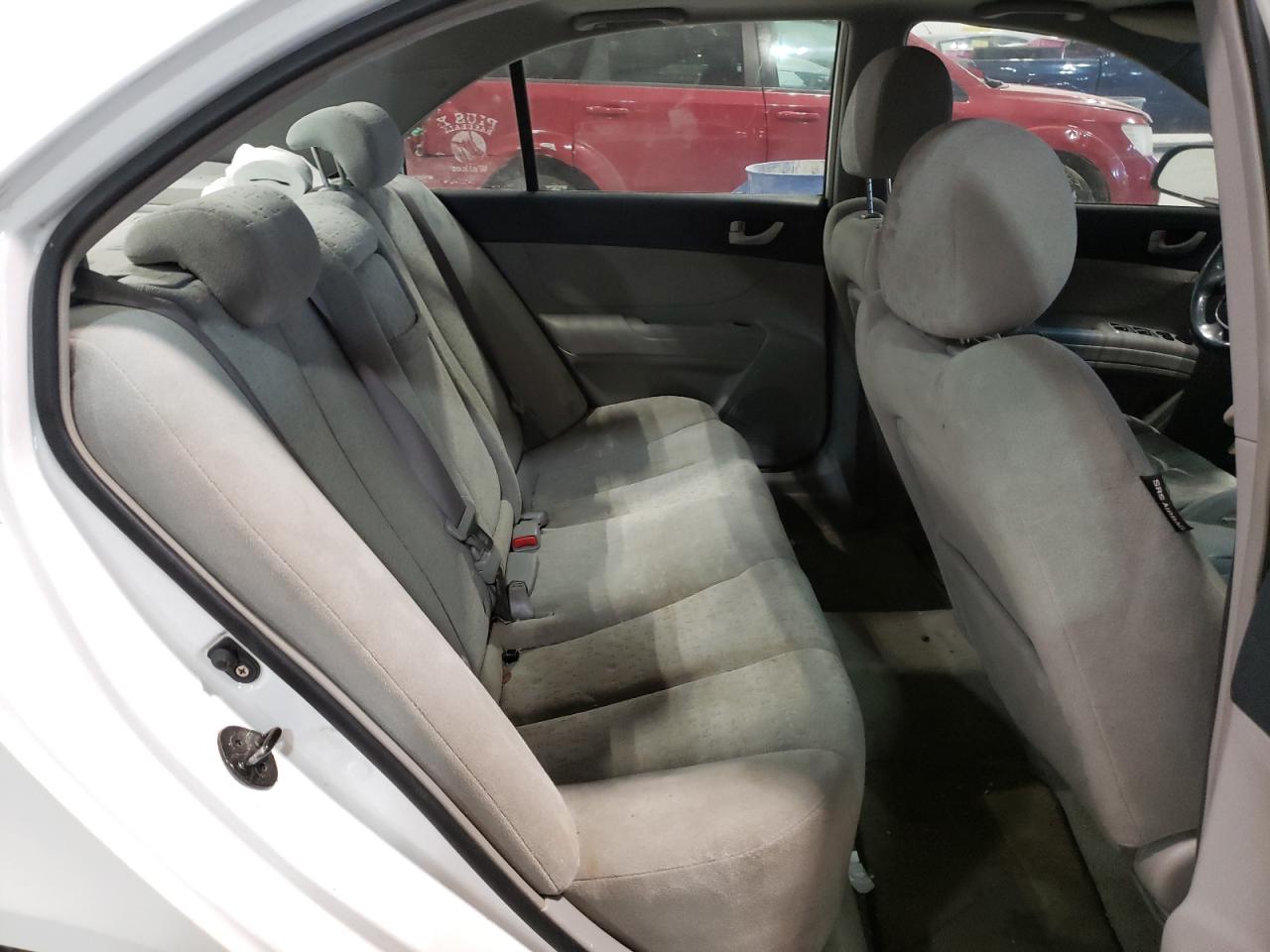 Photo 6 from auction – 2007 HYUNDAI SONATA SE with VIN 5NPEU46F27H211288
