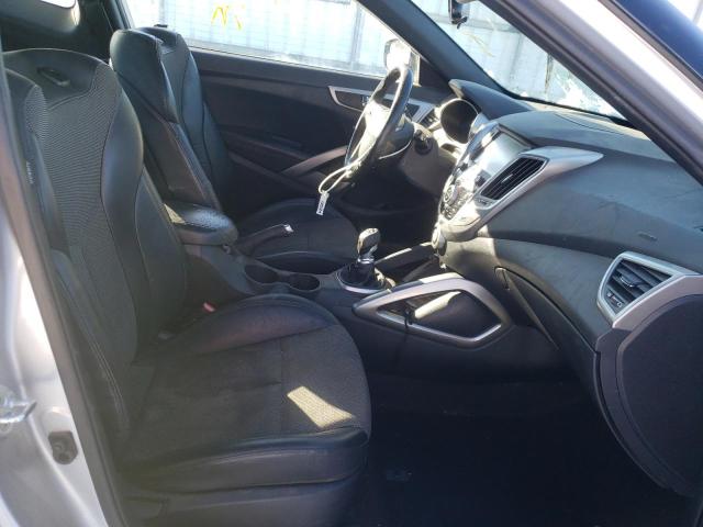 Photo 5 from auction – 2016 HYUNDAI VELOSTER with VIN KMHTC6AD4GU252874
