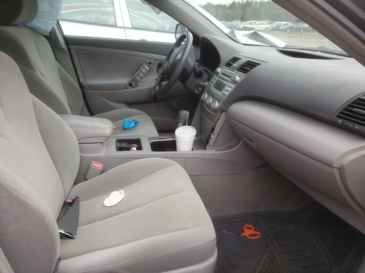 Photo 5 from auction – 2007 TOYOTA CAMRY CE with VIN 4T1BE46K17U667703